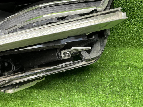 Битая Фара правая EXEED TXL (2021-н.в.) LED