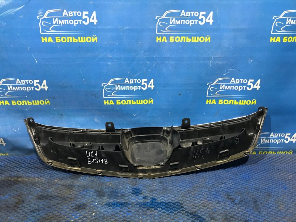 Решетка радиатора Honda INSPIRE 2005-2007