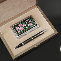 Набор подарочный "Пионы" визитница персональная с ручной росписью и ручка Parker