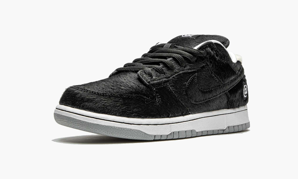 SB Dunk Low "Medicom Toy - BE@RBRICK"