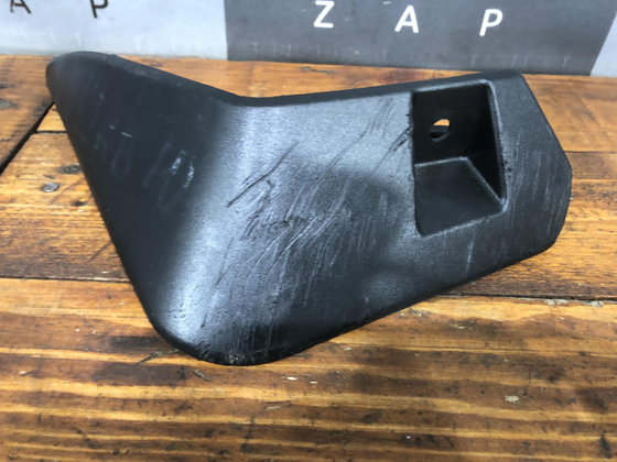 Брызговик задний левый Kia Rio 3 (QB) 11-15 Б/У Оригинал 868414Y000