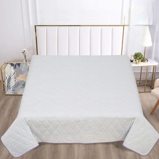 Покрывало-одеяло стеганное Серебряные листья бязь 200x215 см