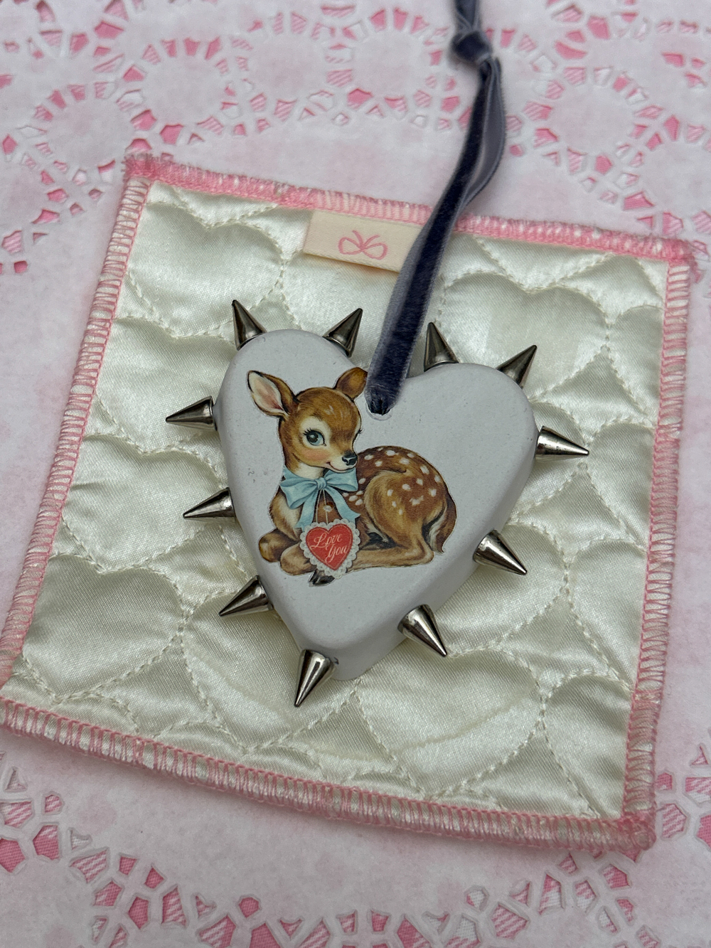 Валентинка-подвес Токсик Лав