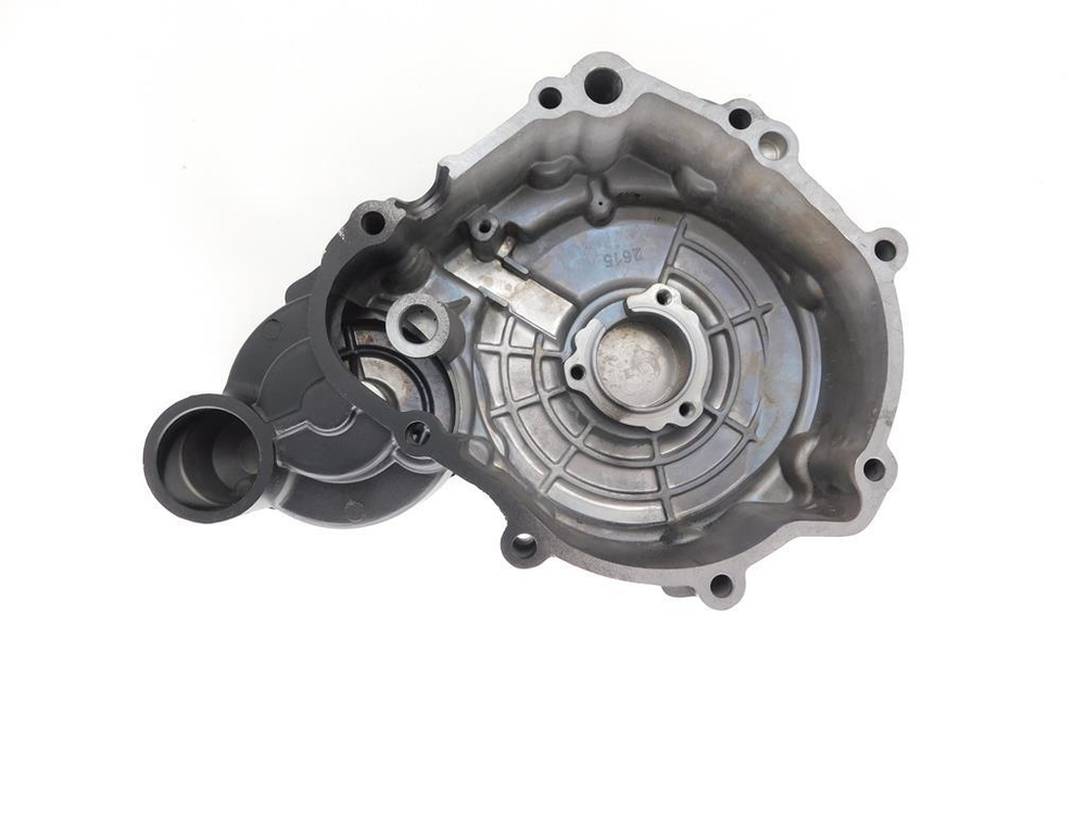 крышка генератора Suzuki GSX-R600 GSX-R750 06-19 аналог 11351-01H00-000 11351-01H02-000