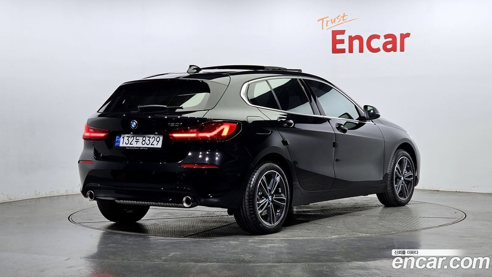 BMW 1 Series (F40) 120i Sports (06.2023)