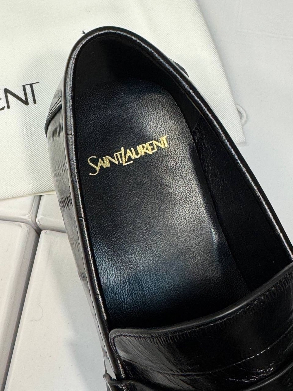 Лоферы Yves Saint Laurent Casandre