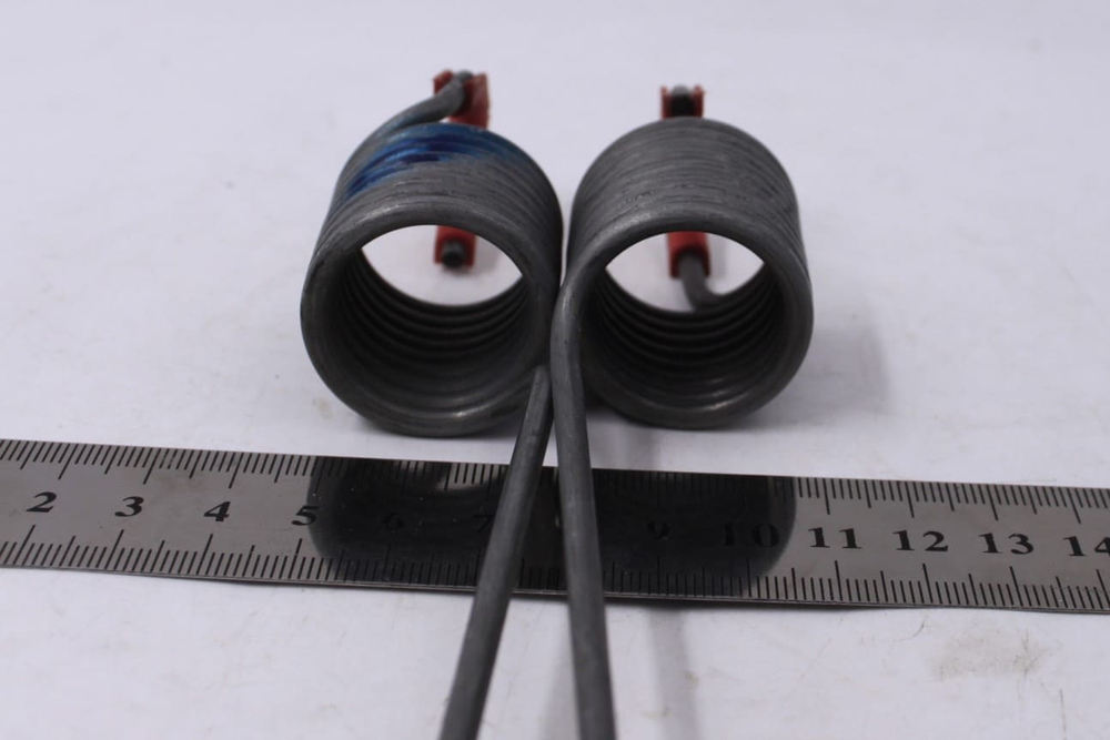 Комплект пружин бака C00145754 стиральной машины Indesit, Ariston (2шт.)