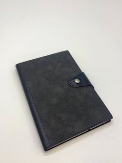 Блокнот А5 100 л. линейка на магнитной кнопке темно синий (201688323-2)