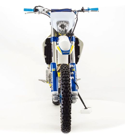 Мотоцикл кроссовый эндуро MOTOLAND XT 250 ST