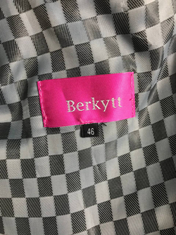 Пальто Berkytt приталенное, визуально 46 размер