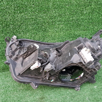 Фара правая Toyota RAV4 4 CA40 (2015-2019) LED