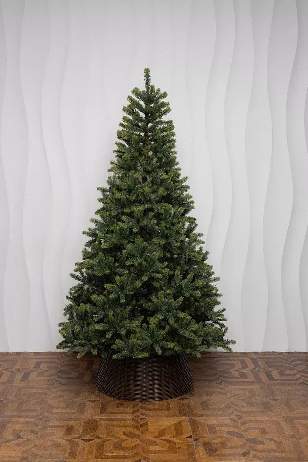 Искусственная елка Рождественская 180 см., 100% литая хвоя., 450 теплых белых Led ламп, ЕлкиТорг (63180)