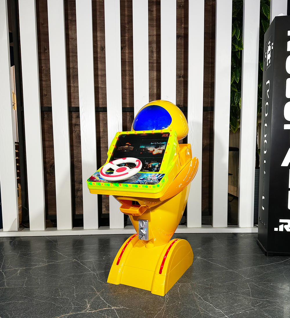 Детский игровой автомат «Робогонка»