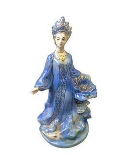 Фарфоровая статуэтка "Хозяйка медной горы" Гжель