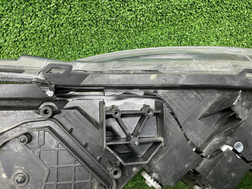 Битая Фара правая Mazda 6 GH (2009-2013) галоген