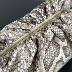 Bottega Veneta Classic Pouch 40 cm