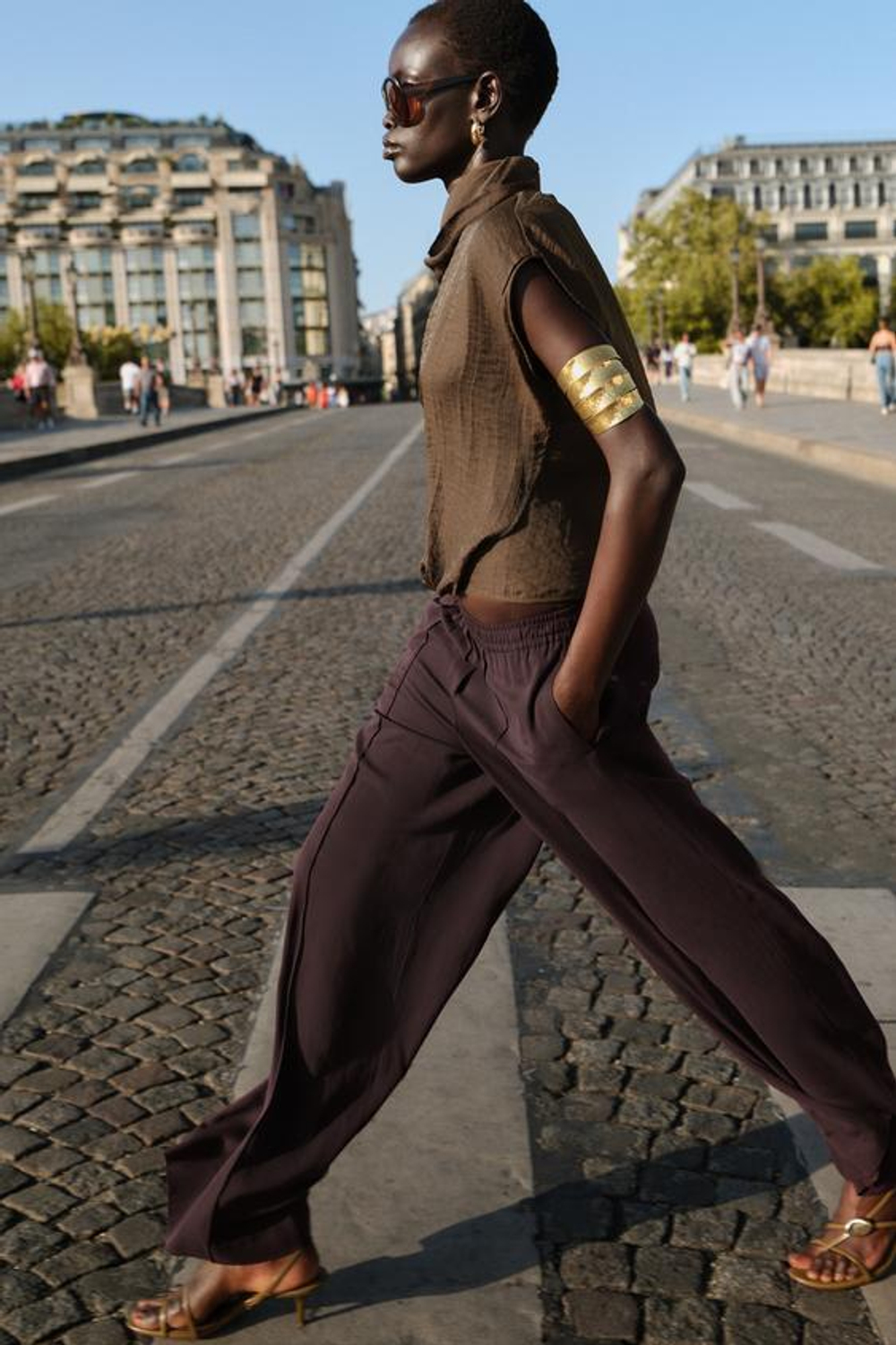 ZARA ШИРОКИЕ БРЮКИ С ДЕКОРАТИВНОЙ СТРОЧКОЙ, ГРАНАТОВЫЙ