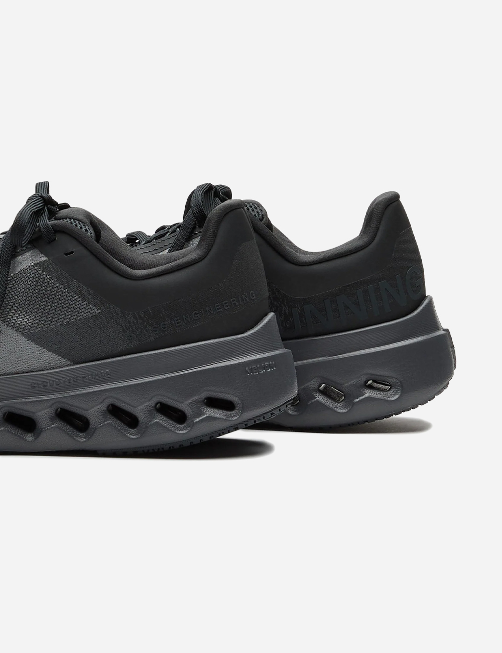 On Running Cloudsurfer 2 "Next Black"