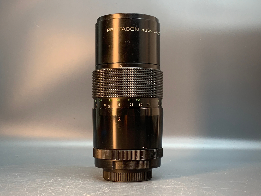 Pentacon electric 4/200 MC не работает диафрагма, царапины