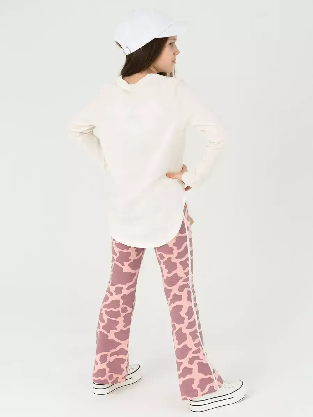 Костюм для девочки лонгслив и брюки клеш