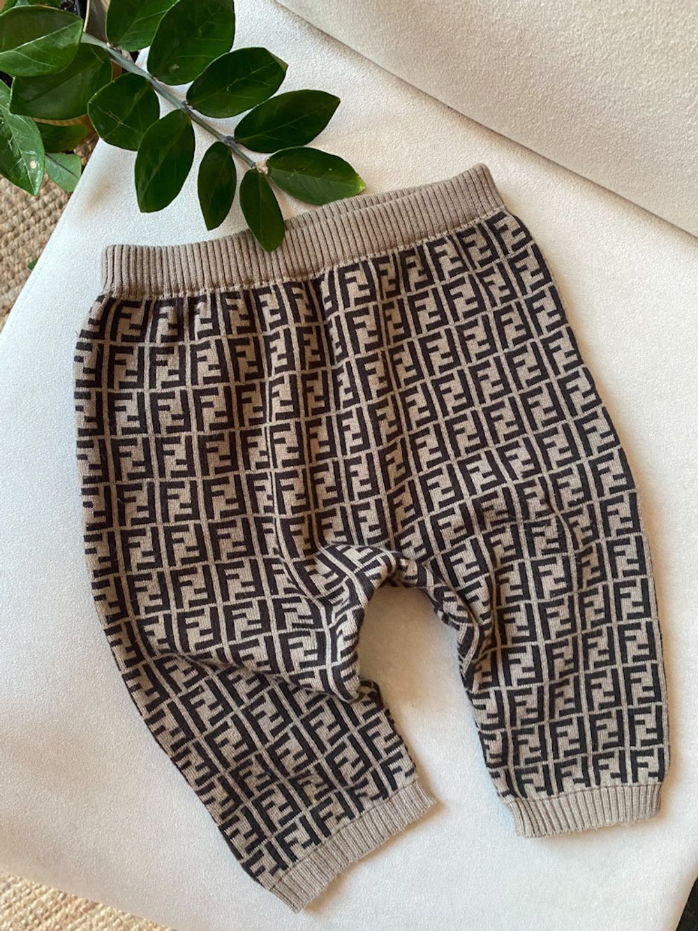 Брюки Fendi, 80