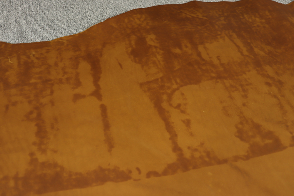 Уценка: 1,6-1,8 Юфть Песочная 118 дм²