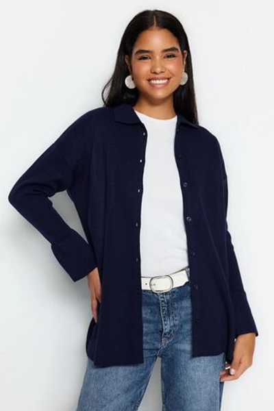 Темно-синий кардиган из ребристого трикотажа TCTAW24TH00025