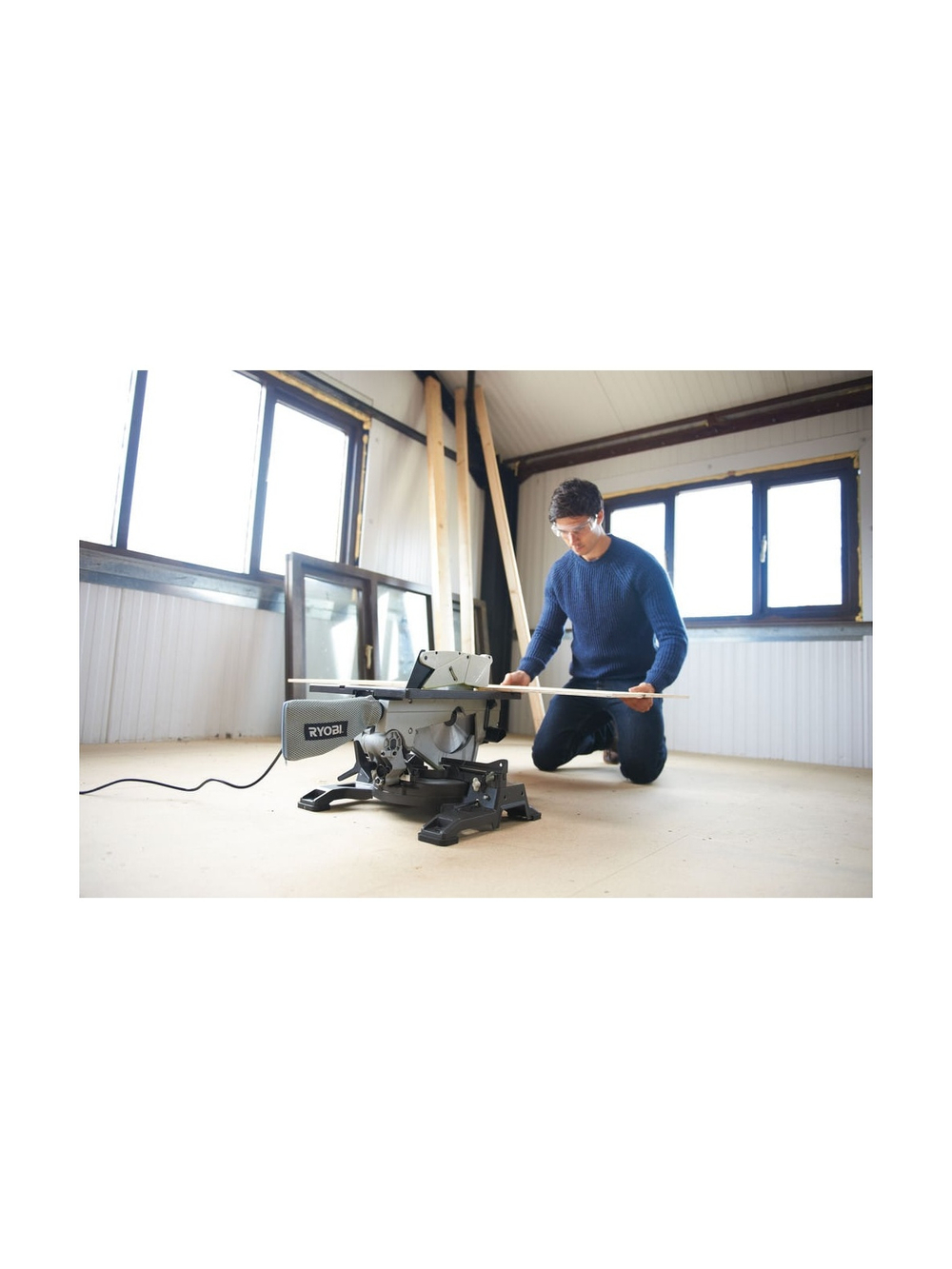 Комбинированная торцовочная пила Ryobi RTMS1800-G 1800 Вт 5133002152