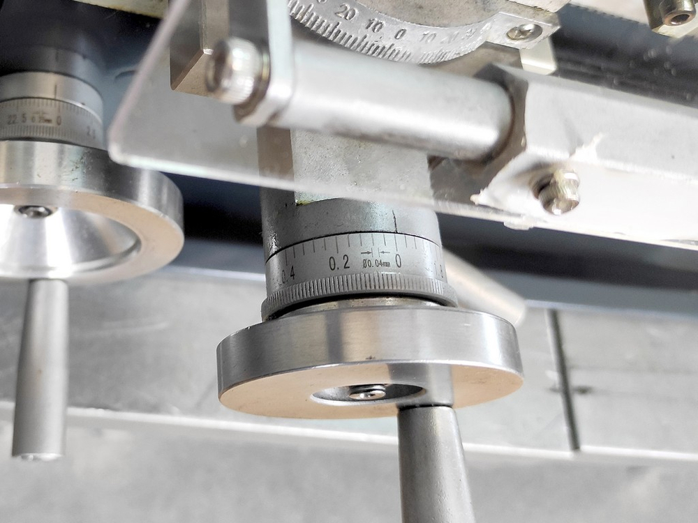 Токарный станок по металлу MetalMaster MML 1830V