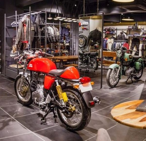 Открытие дилерского центра Royal Enfield в Казани