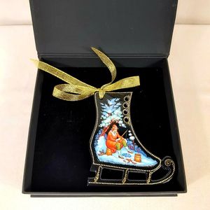 1 ёлочная игрушка