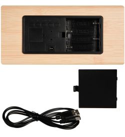 ЯЛ-07-21/ 6 Часы электронные бол. треугольные (бежевые с красным циферблатом)