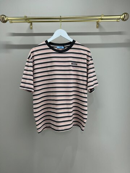 Футболка Prada