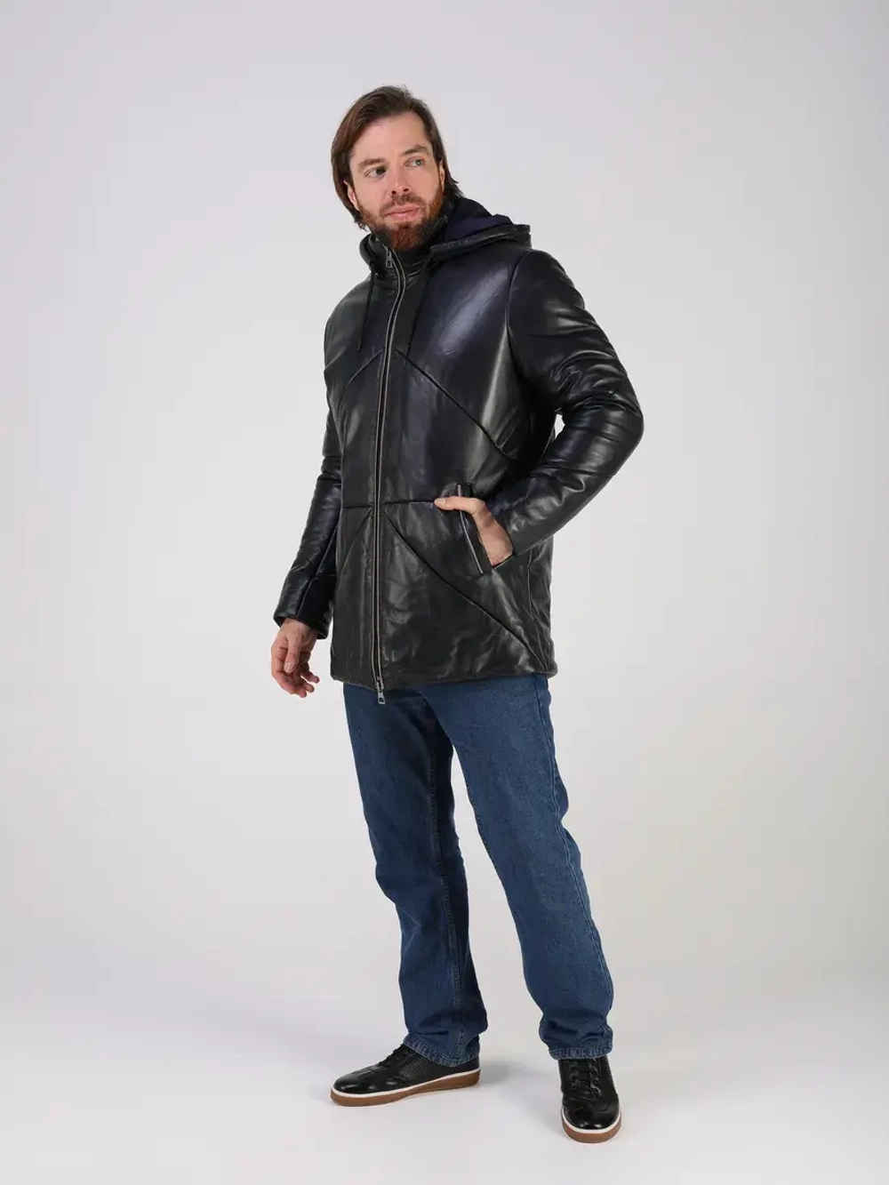 Куртка зимняя кожаная с капюшоном пуховик
