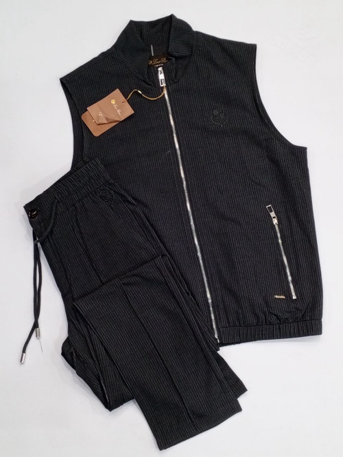 Летний костюм Loro Piana