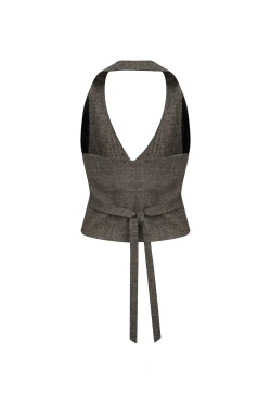 Жилет в клетку с открытой спиной