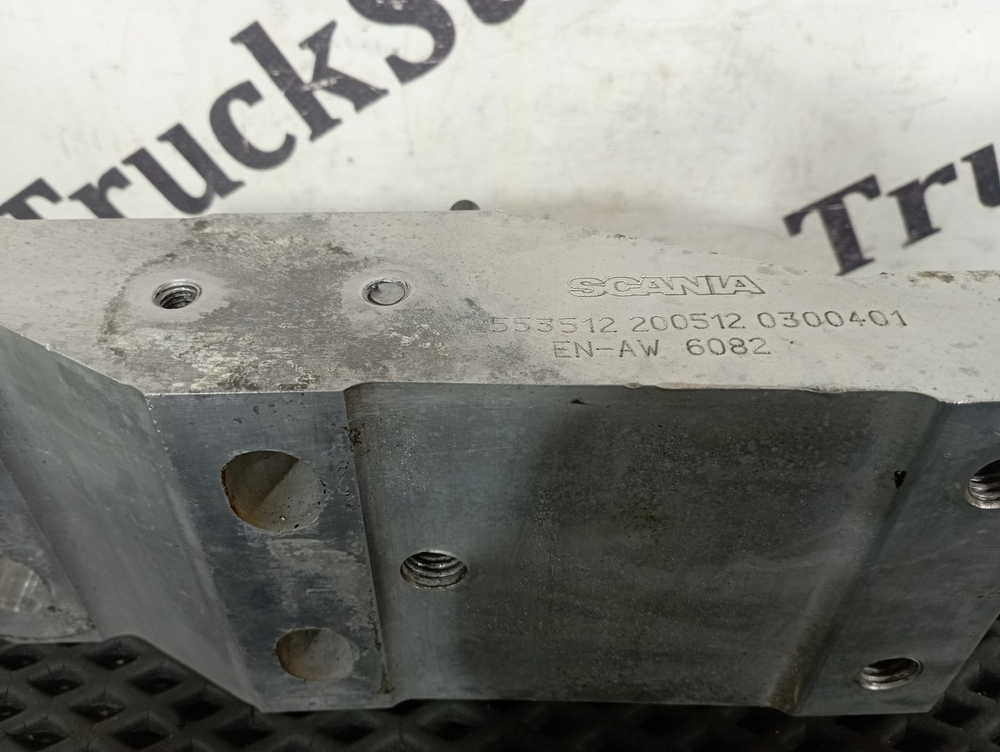 Кронштейн торсиона кабины 2020г