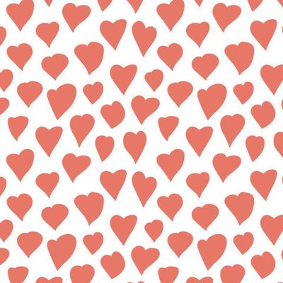 Алые сердечки на белом фоне. Романтический паттерн.