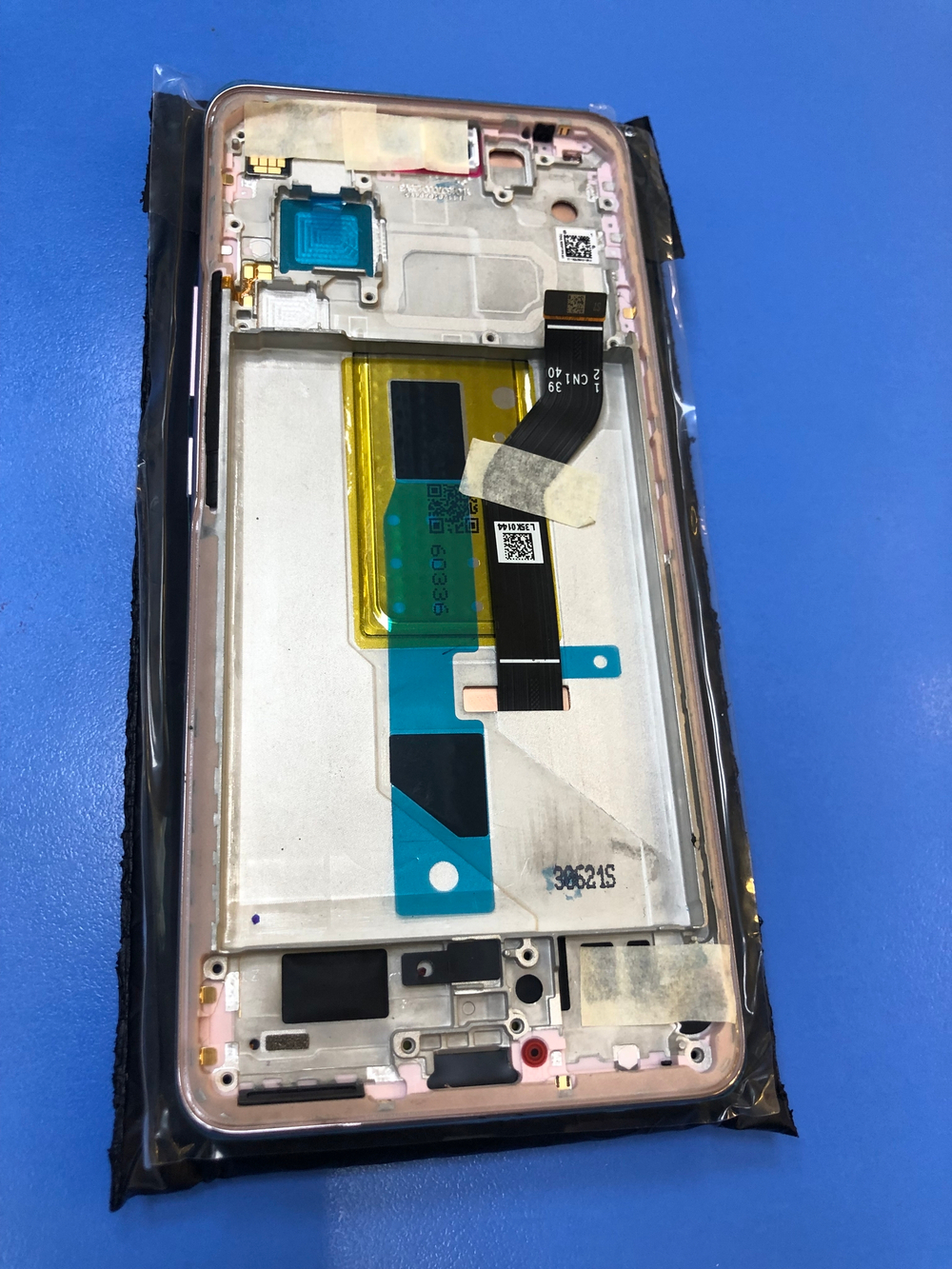 Xiaomi (Ксиоми) 13 Lite   Дисплей в сборе с тачскрином и рамкой розовый Оригинал Сервисный
