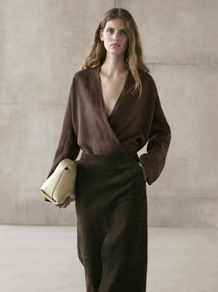 Massimo Dutti Блуза из струящейся льняной ткани внахлест, коричневый