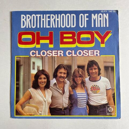 Винтажная виниловая пластинка LP Brotherhood Of Man Oh Boy, Closer Closer (France 1977) 7 дюймов, 45 RPM, Single