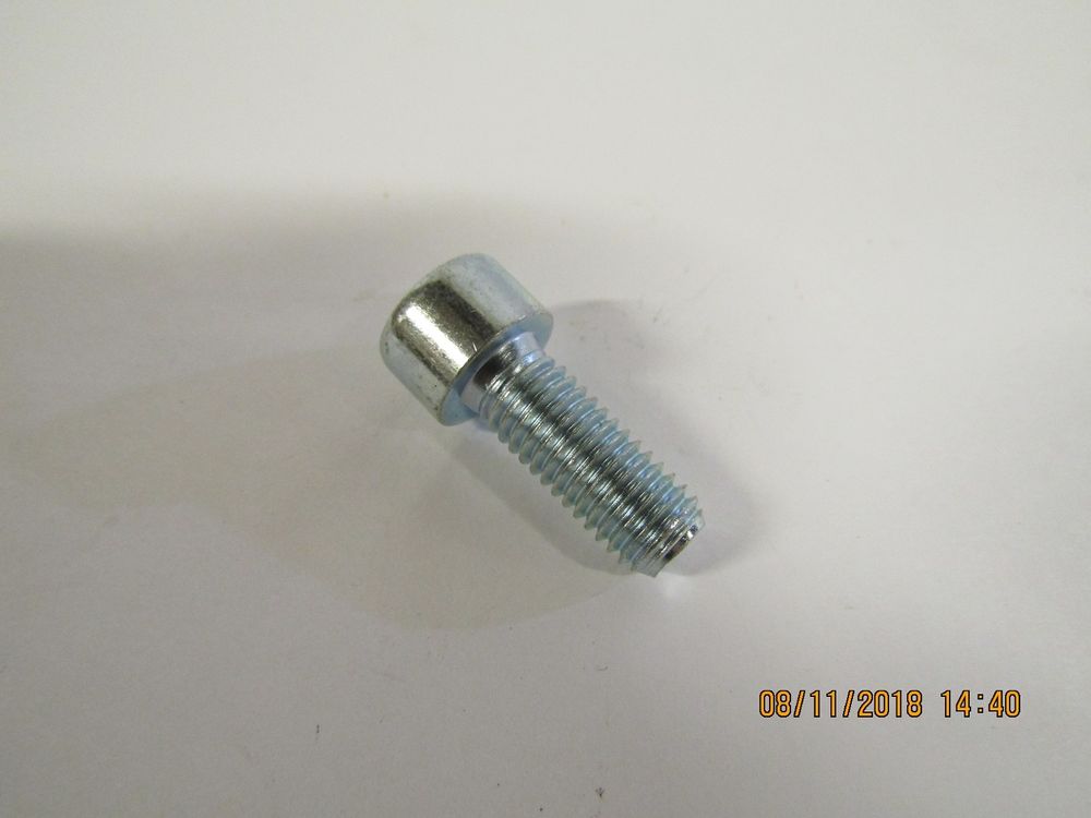 Болт с внутренним шестигранником M10х35/SOCKET HEAD BOLT