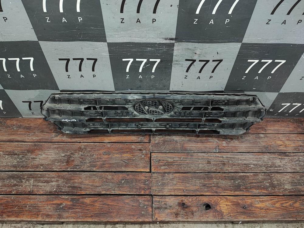 Решетка радиатора Hyundai Creta 1 (GS) 16-20 Б/У Оригинал 86350M0000