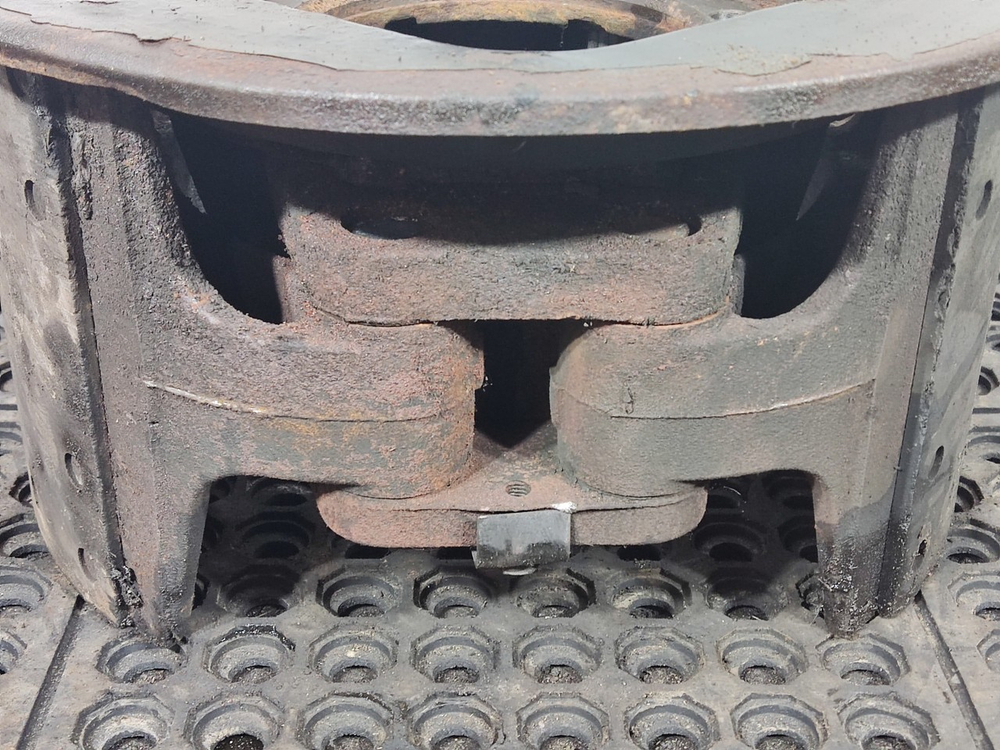 Тормозной механизм задний левый в сборе