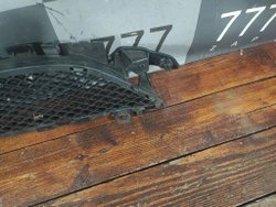 Решетка переднего бампера AMG Mercedes C W205 14-18 Б/У Оригинал A2058852123