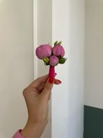 Свадебный букет из лизиантуса, кустовых пионовидных и одноголовых роз