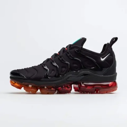 NIKE / Кроссовки мужские
