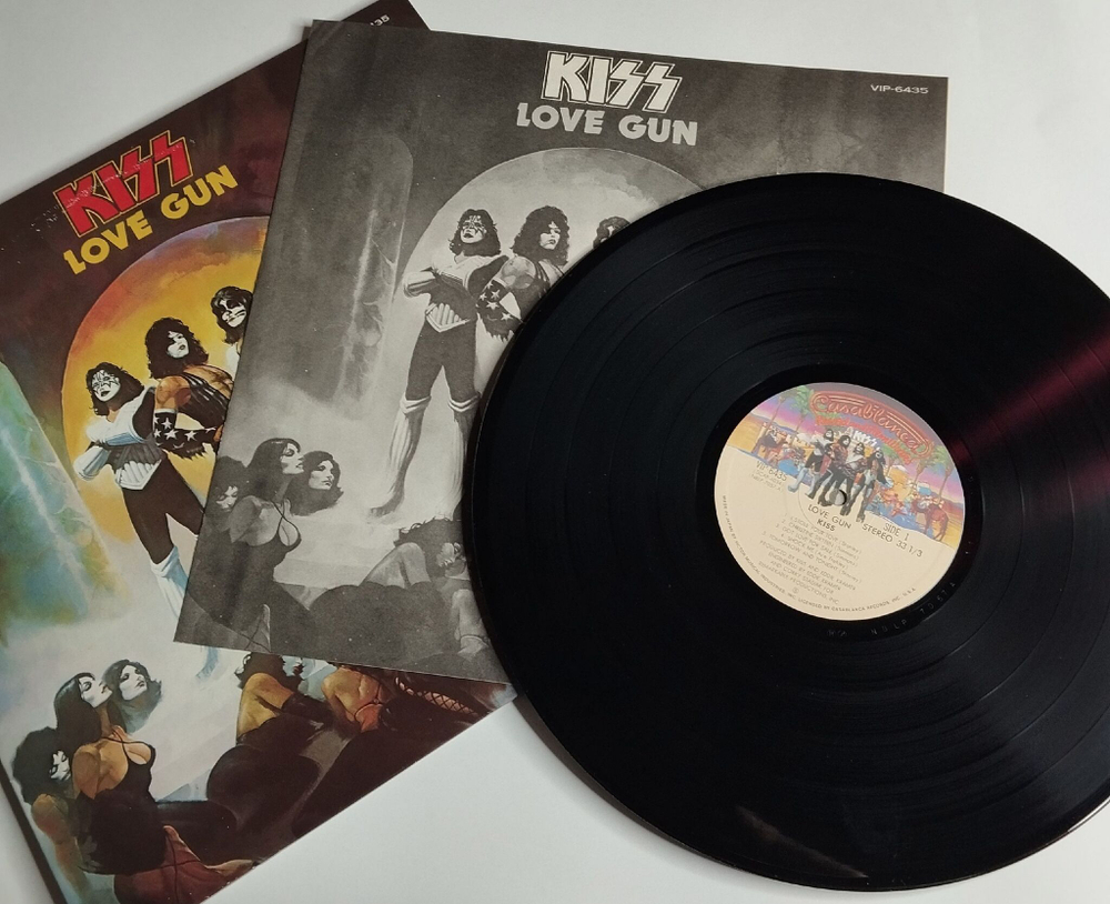 Винтажная виниловая пластинка LP Kiss Love Gun (Japan 1977) (No Obi) I Stole Your Love
