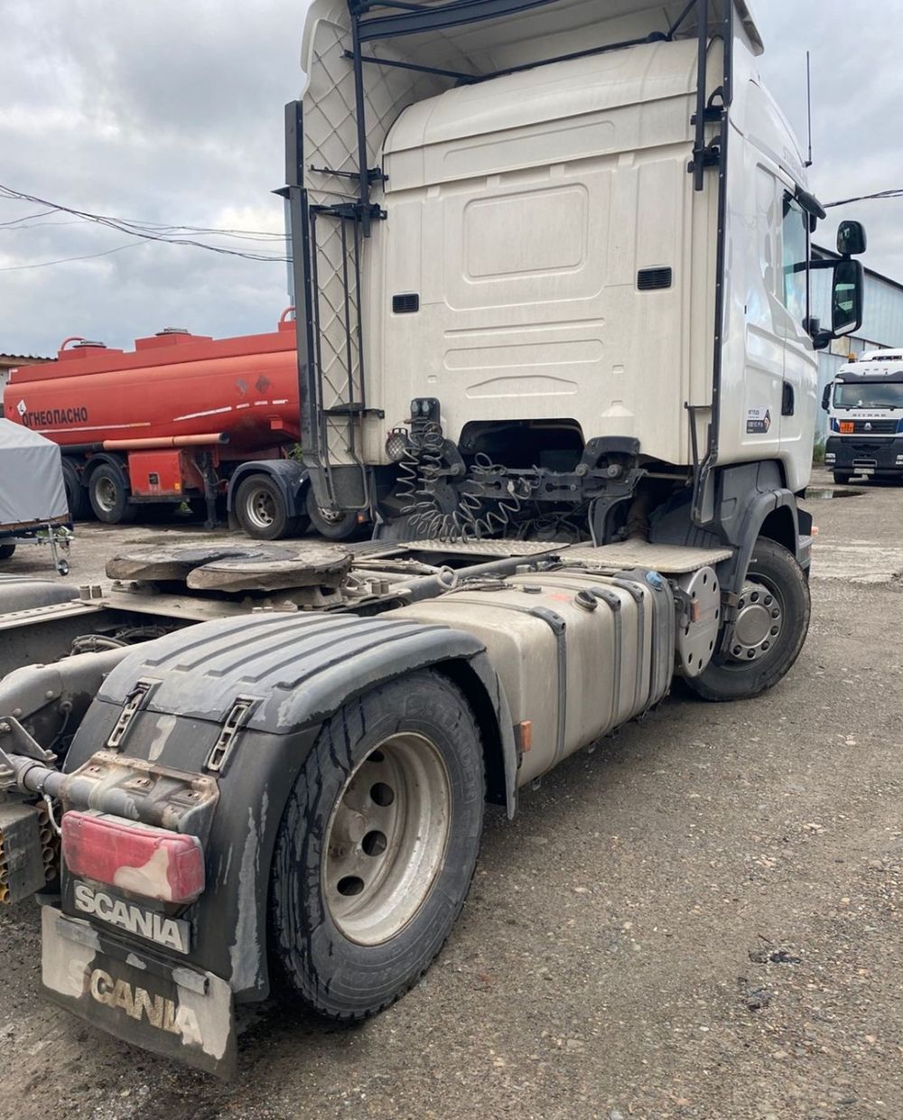 Scania R 4x2 Седельный тягач R440LA4x2HNA (Дизельный, 12,7 л, 441 л.с., АТ)