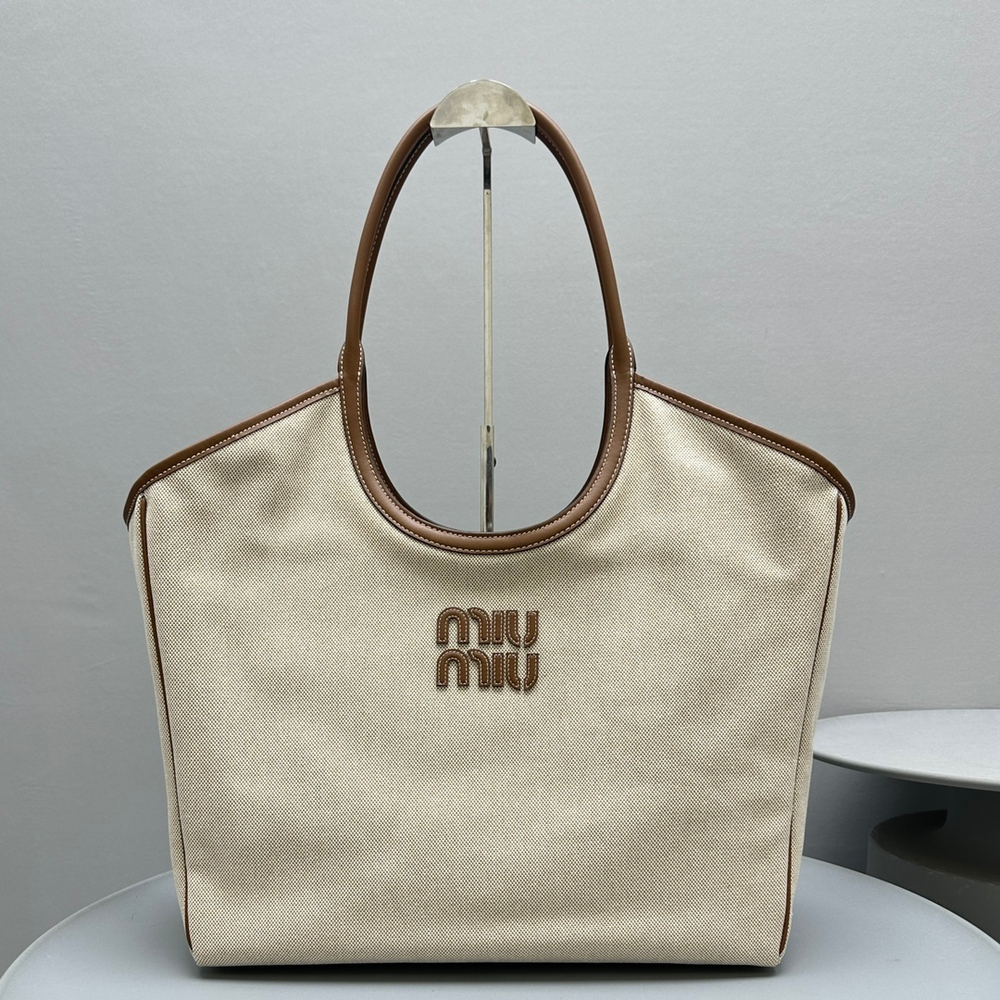 Miu Miu IVY Bag 38 cm